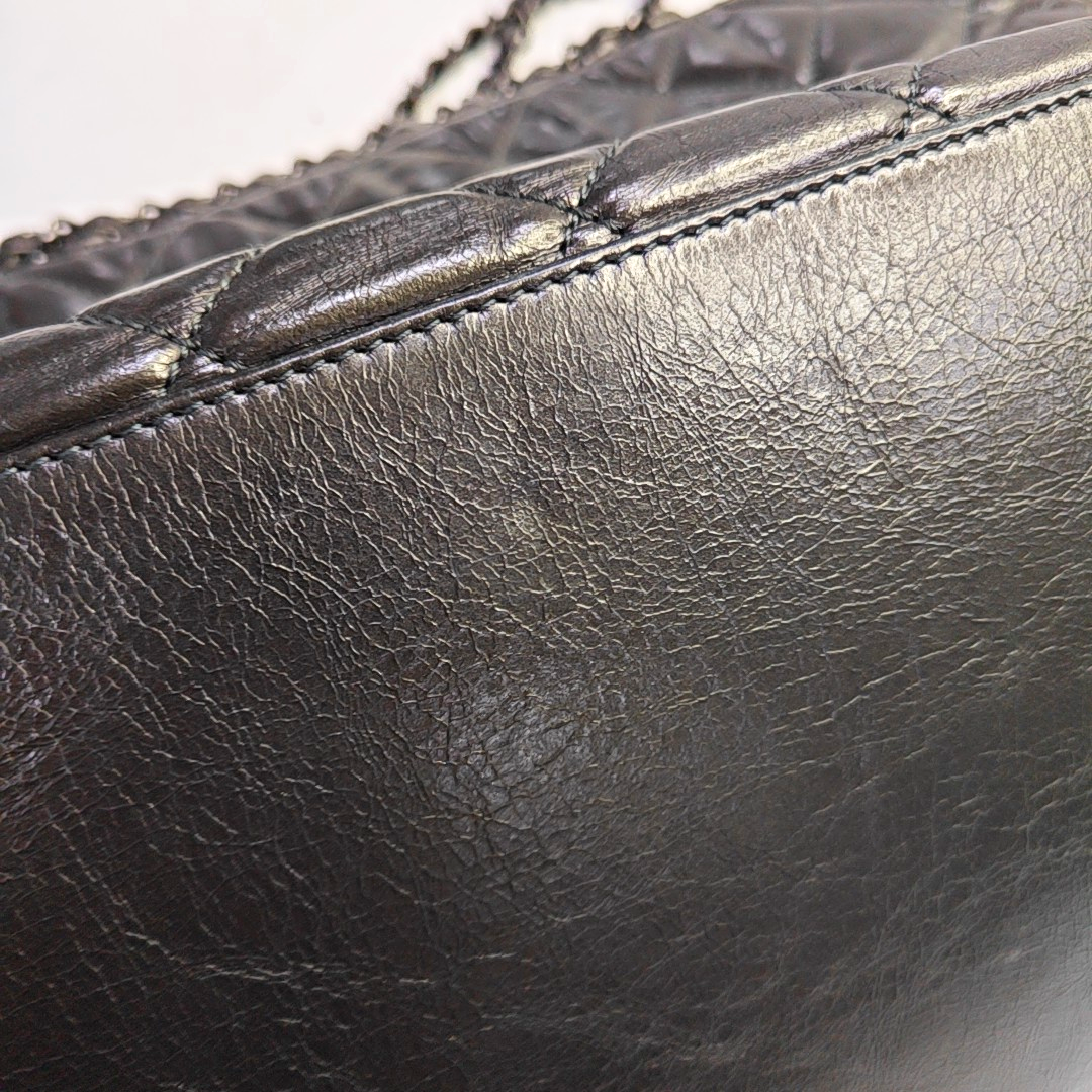 CHANEL CHAIN ME Black Leather Quilted Shoulder Bag, Rhodium-Plated Hardware, 14 Compartments-(SKU)-945537046