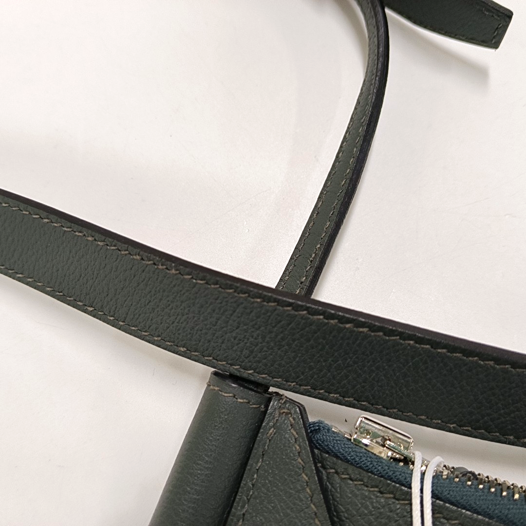 HERMÈS Ultrapla Hurricane Blue Evercolor Leather Single Shoulder Bag Crossbody Bag Silver Hardware Z-(SKU)-957462162