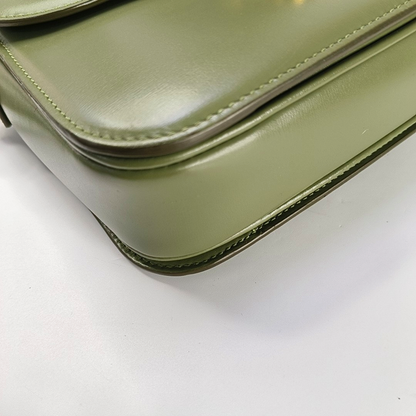 CELINE TRIOMPHE Medium Green Calfskin Shoulder Bag with Gold Hardware-(SKU)-959931687