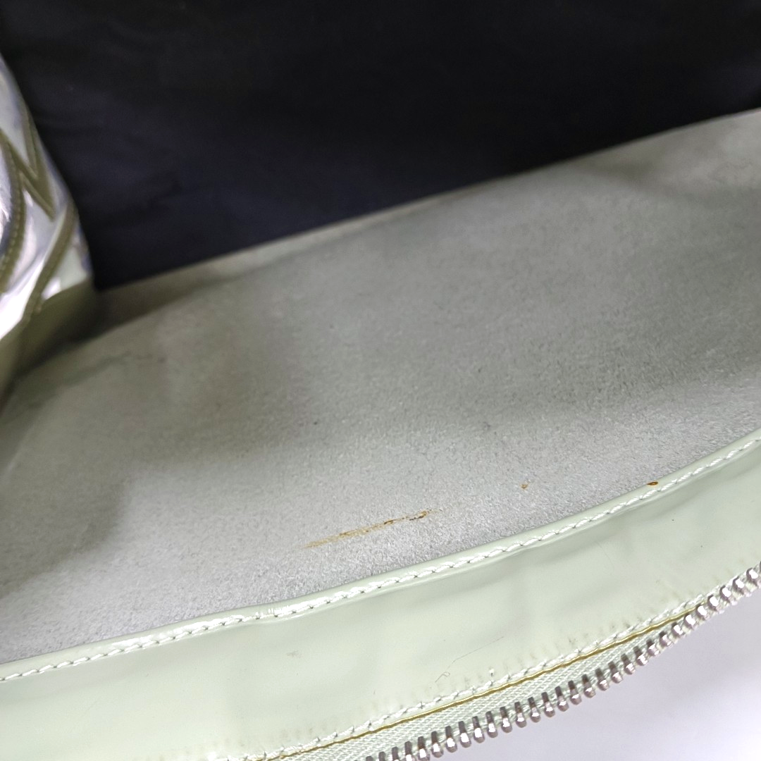 FERRAGAMO Tote bag Light Green Cowhide Single Shoulder Bag Tote Bag Silver Hardware-(SKU)-930402799