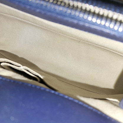 CHANEL PORTOBELLO Blue Calfskin Quilted Matelassé Shoulder Bag Crossbody Bag Handbag Rutenium Hardware 22 Clasp-(SKU)-958286214