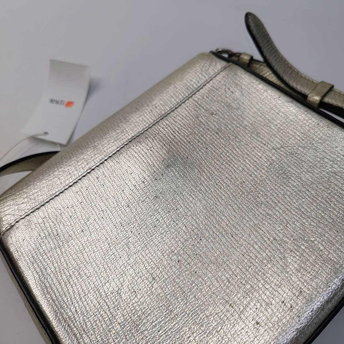 FERRAGAMO Silver Cowhide Crossbody Bag Shoulder Bag Silver Hardware-(SKU)-944296503