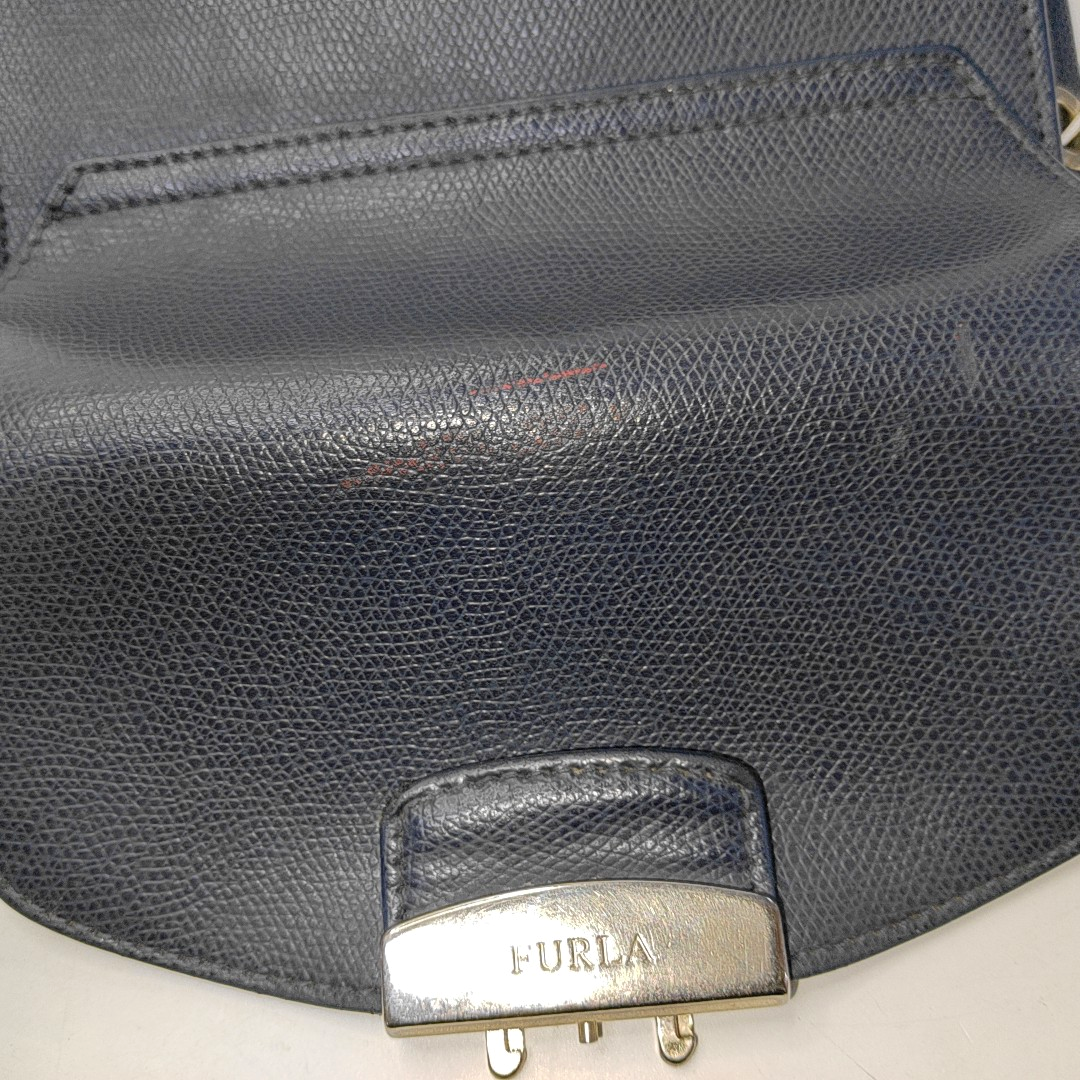 FURLA Metropolis Dark Blue Leather Grooved Handbag with Sling and Shoulder Golden hardware-(SKU)-929659818