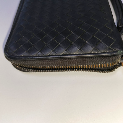 BOTTEGA VENETA Black Cowhide Woven Wallet Black hardware-(SKU)-932935096