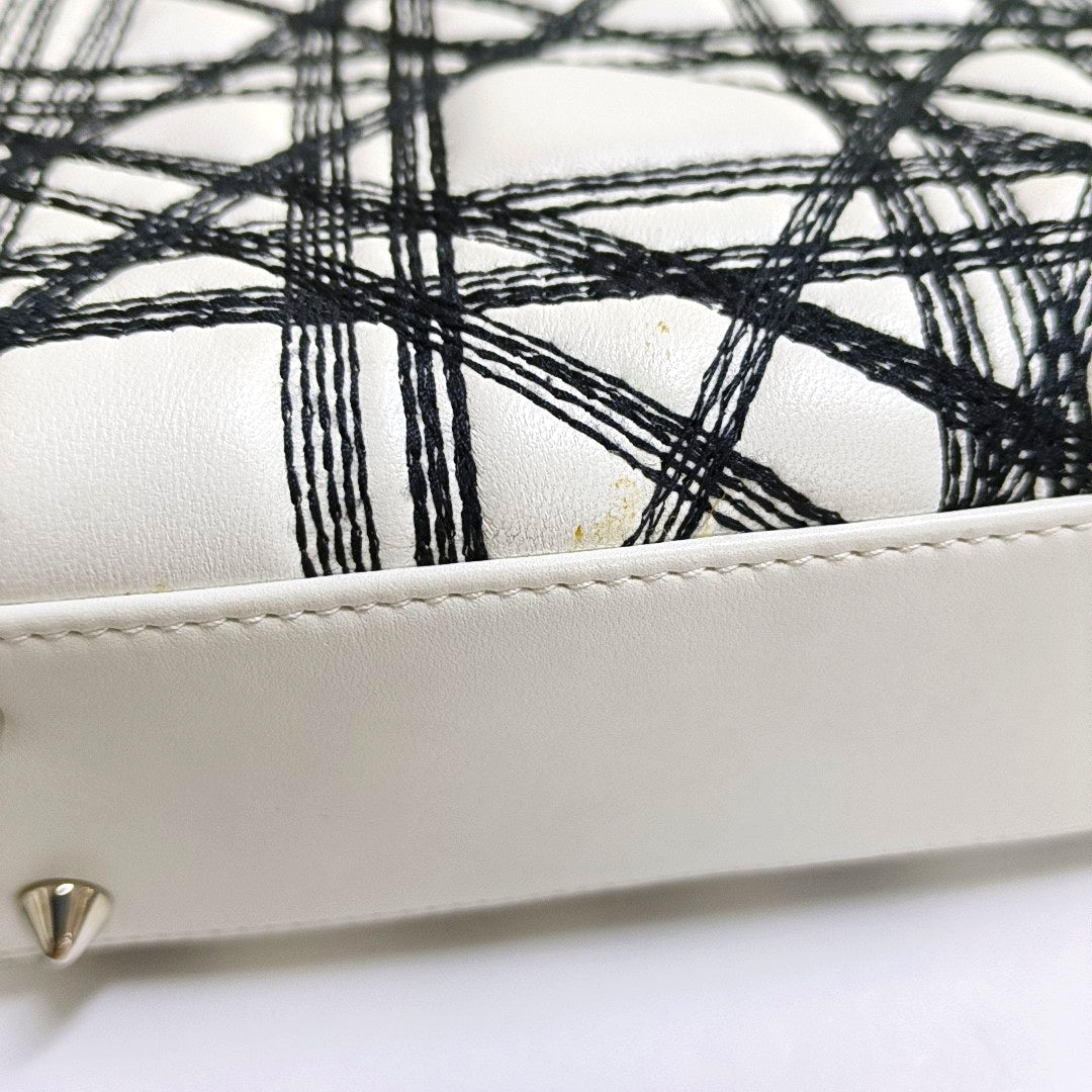 DIOR Lady Dior White Lamb Leather Printed Shoulder Bag Crossbody Bag Silver Hardware Removable Strap-(SKU)-969826731
