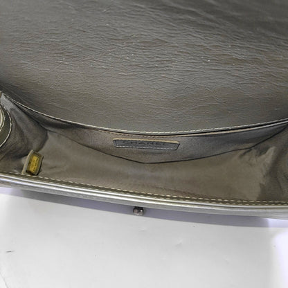 CHANEL BOY CHANEL Medium Silver Calfskin Quilted Shoulder Bag Crossbody Handbag Palladium Hardware 23 Clasp-(SKU)-969782038