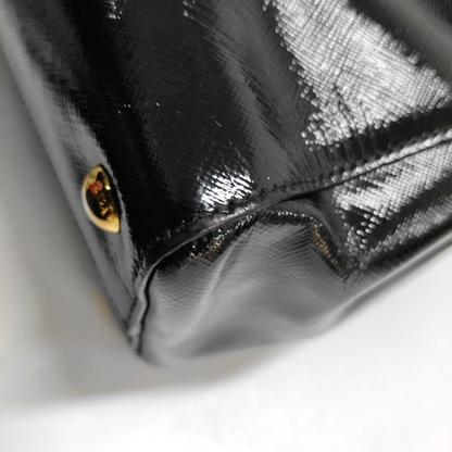 PRADA Slim Convertible Vernice Black Leather Logo Cross Grain Handbag Single Shoulder Bag Golden hardware-(SKU)-958471694