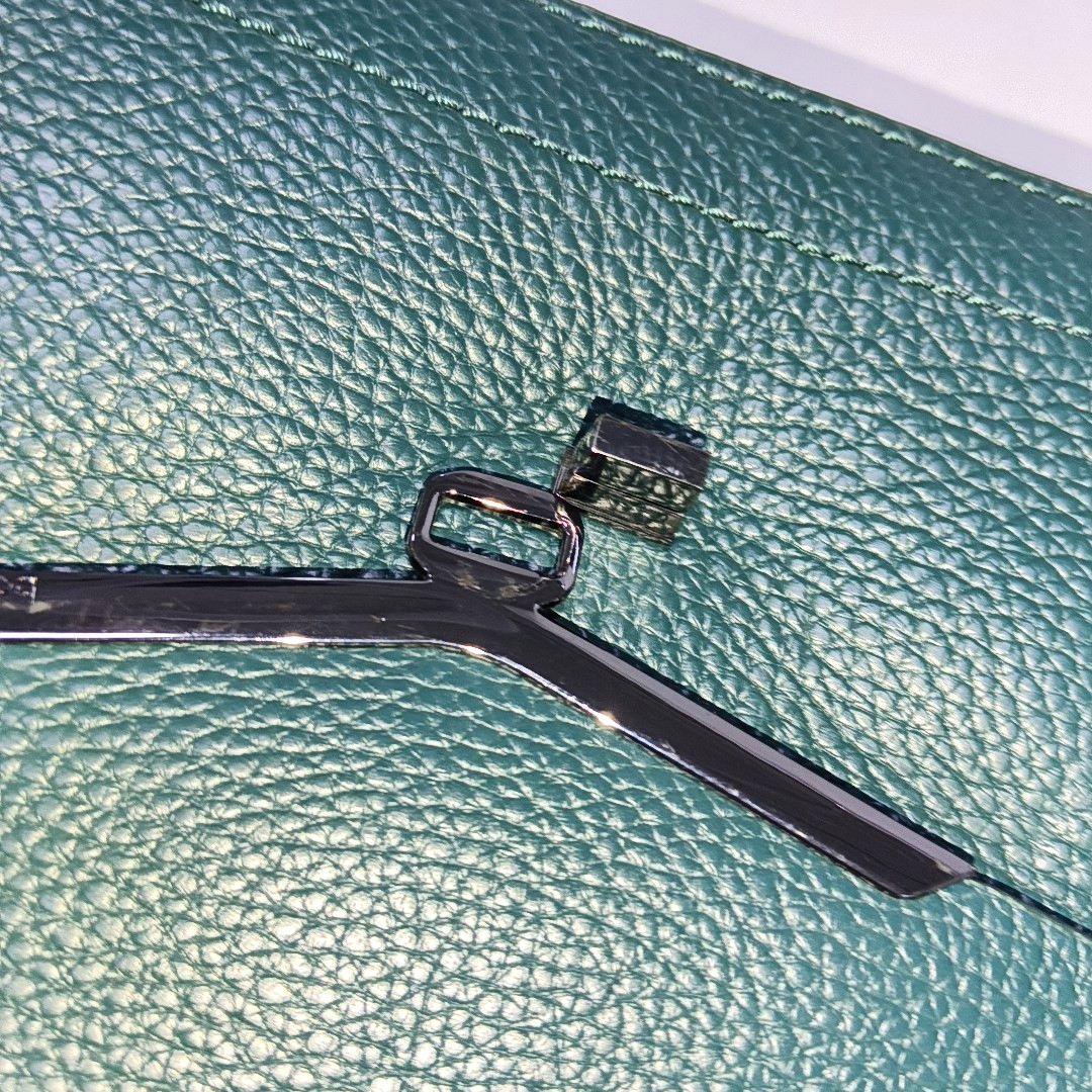 Botkier Dark Green Leather Single Shoulder Bag Handbag Crossbody Silver Hardware shoulder straps-(SKU)-942034338