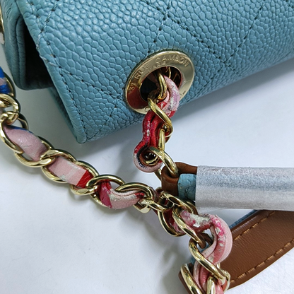 CHANEL THREAD AROUND Light Blue Calfskin Quilted Stitched Crossbody Shoulder Bag Handbag Tote Bag Silver Hardware 23 Clasp-(SKU)-953026490