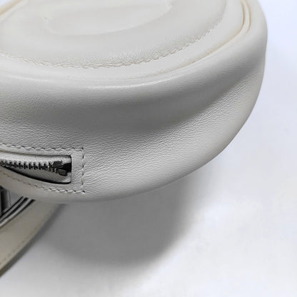 HERMÈS In-The-Loop Cream Swift Leather Quilted Embossed Shoulder Bag with Detachable Strap, Silver Hardware, Z Clasp-(SKU)-968173215