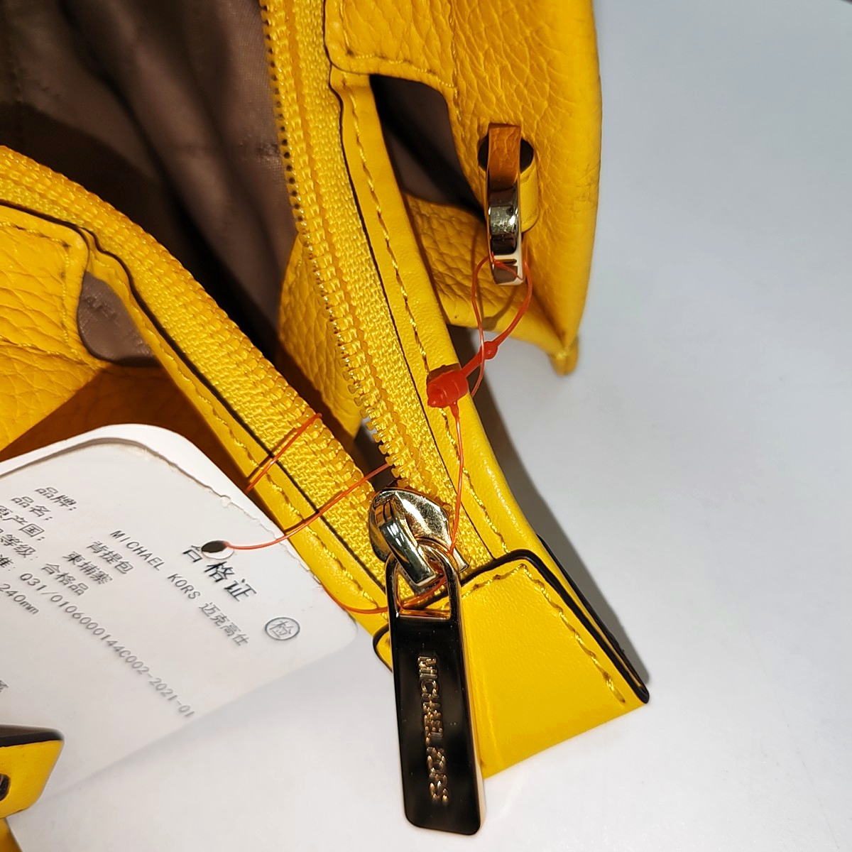 MICHAEL KORS Tote bag Small size Yellow Leather Printed Crossbody Handbag Single Shoulder Bag Golden hardware Removable shoulder strap-(SKU)-936597171
