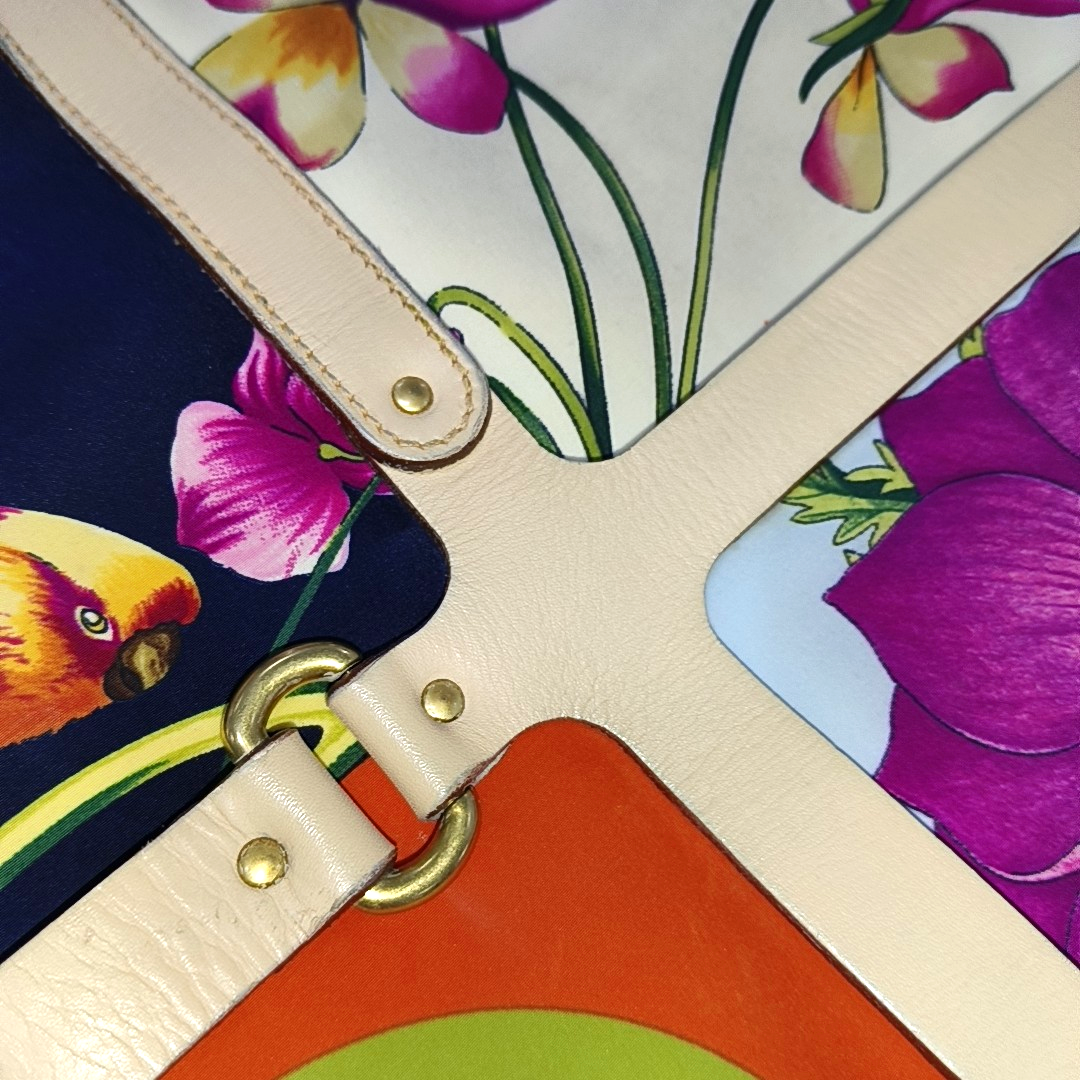 FERRAGAMO Multicolor Fabric Printed Shoulder Bag Golden hardware-(SKU)-940043574