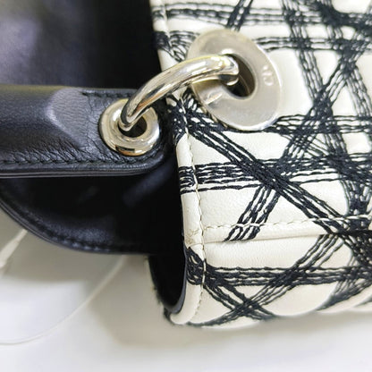 DIOR Lady Dior White Lamb Leather Printed Shoulder Bag Crossbody Bag Silver Hardware Removable Strap-(SKU)-969826731