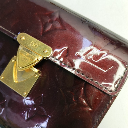 LOUIS VUITTON KOALA Burgundy patent leather vintage embossed wallet Golden hardware-(SKU)-950590623