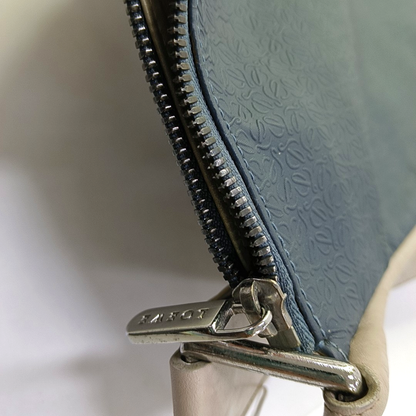 LOEWE Blue Cowhide Crossbody Bag Silver Hardware-(SKU)-950955098