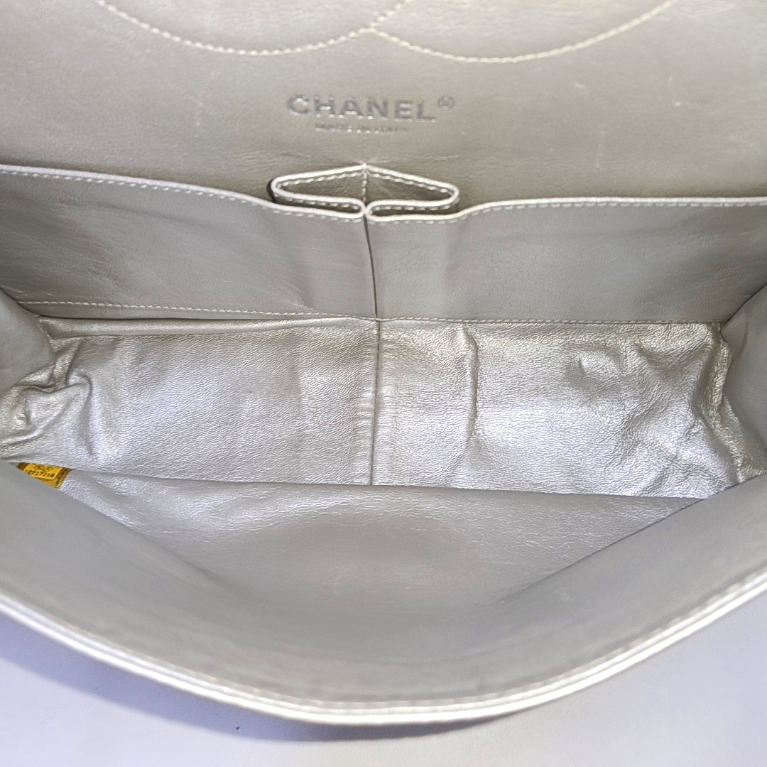 CHANEL 2.55 Silver Sheepskin Quilted Crossbody Shoulder Bag Silver Hardware 12 Flap-(SKU)-941216566
