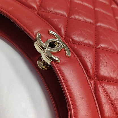 CHANEL CHANEL 31 Red Calfskin Quilted Handbag Single Shoulder Bag Gold Hardware 30 Clasp-(SKU)-970274590