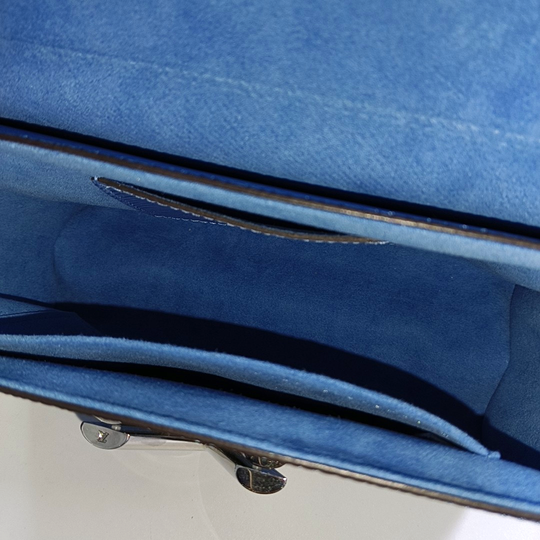 LOUIS VUITTON TWIST Medium Size Blue EPI Leather Water Ripple Shoulder Bag Tote Bag Crossbody Bag Silver Hardware 2 Removable Straps-(SKU)-964122868