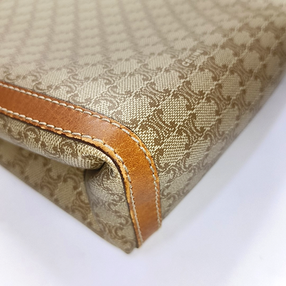 CELINE MACADAM CLUTCHES Beige Coated Canvas Triumph Handbag Brown Hardware-(SKU)-951569152