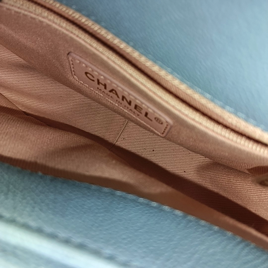 CHANEL THREAD AROUND Light Blue Calfskin Quilted Stitched Crossbody Shoulder Bag Handbag Tote Bag Silver Hardware 23 Clasp-(SKU)-953026490