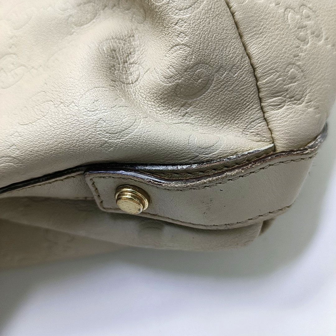 GUCCI Abbey Beige Leather Monogrammed Texture Handbag and Single Shoulder Bag Golden Silver Hardware-(SKU)-950265695
