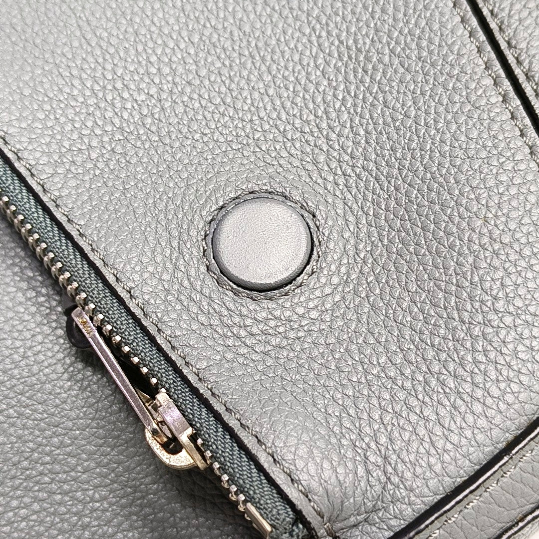 LOEWE Puzzle Blue Gray Leather Quilted Backpack Single Shoulder Bag with Silver Hardware Removable Strap-(SKU)-970868873