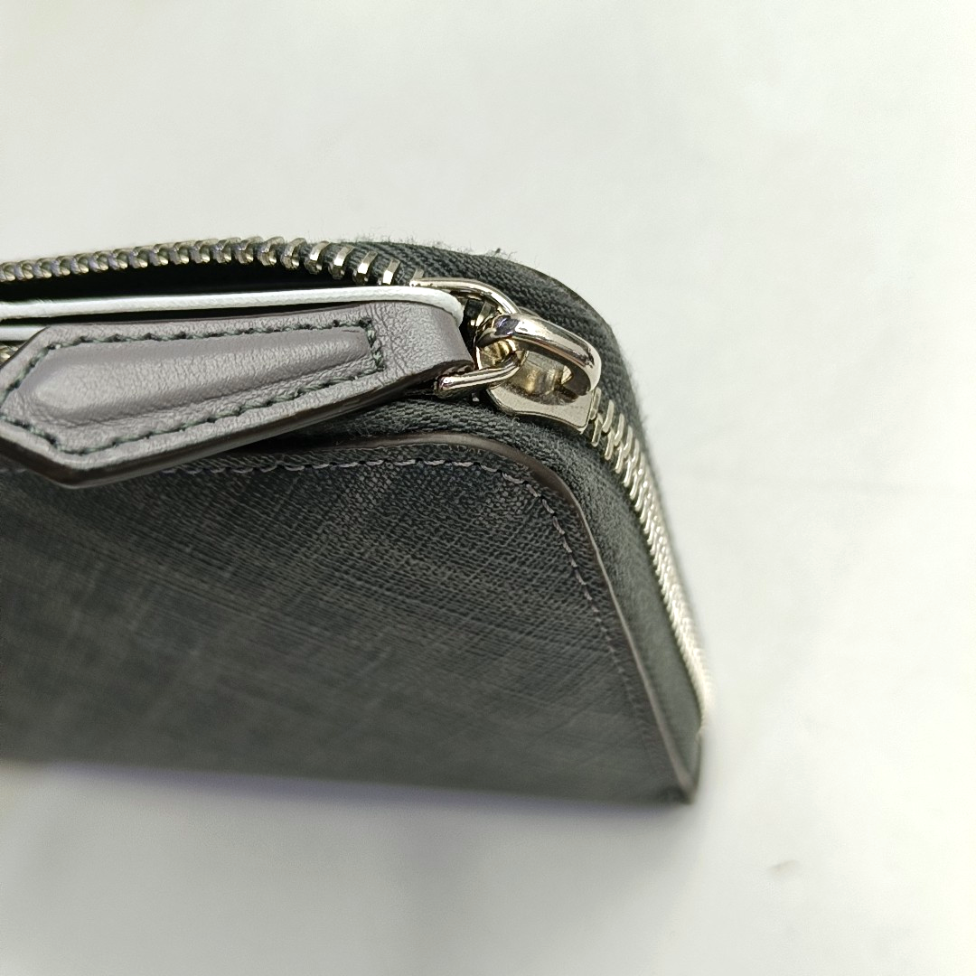 FENDI Diagonal 灰色牛皮双F印花钱包 Silver Hardware-(SKU)-954317346