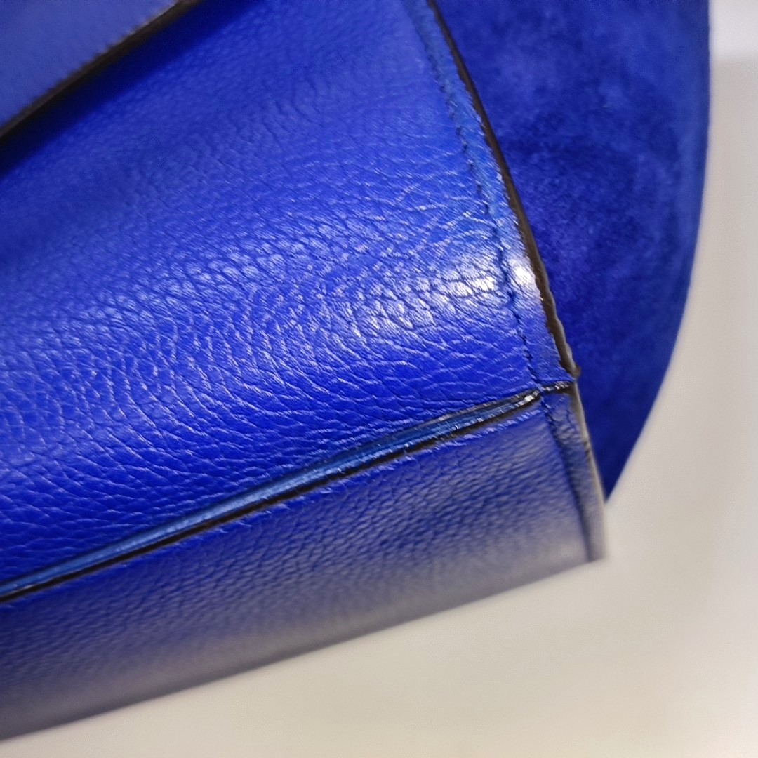 CELINE TRAPEZE Small size Blue Calfskin Swing Bag Single Shoulder Bag Handbag Golden hardware Removable shoulder strap-(SKU)-14291414