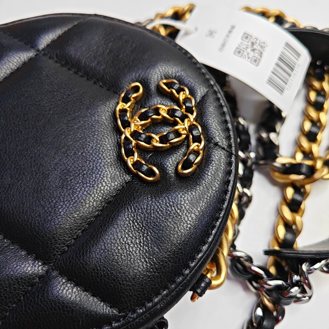 CHANEL CHANEL 19 Black Lamb Skin Quilted Matelassé Shoulder Bag Crossbody Bag Handbag Golden Silver Rutenium Hardware 30 Clasp-(SKU)-962948228