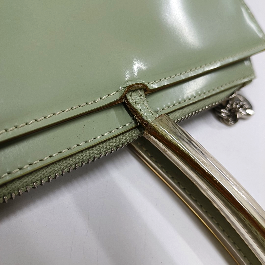 FERRAGAMO Tote bag Light Green Cowhide Single Shoulder Bag Tote Bag Silver Hardware-(SKU)-930402799