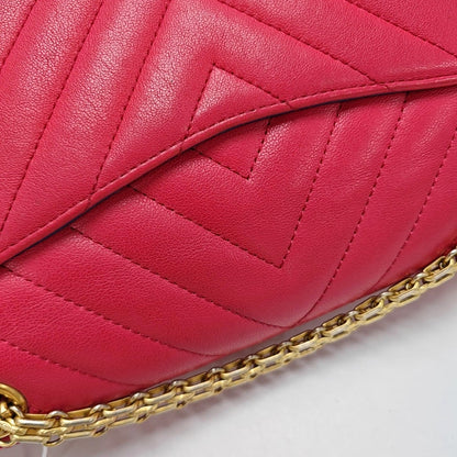 CHANEL 2.55 Small, red lamb skin, quilted V pattern, chain strap, gold hardware, size 23-(SKU)-971107723