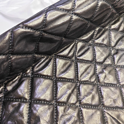 CHANEL CHAIN ME Black Leather Quilted Shoulder Bag, Rhodium-Plated Hardware, 14 Compartments-(SKU)-945537046