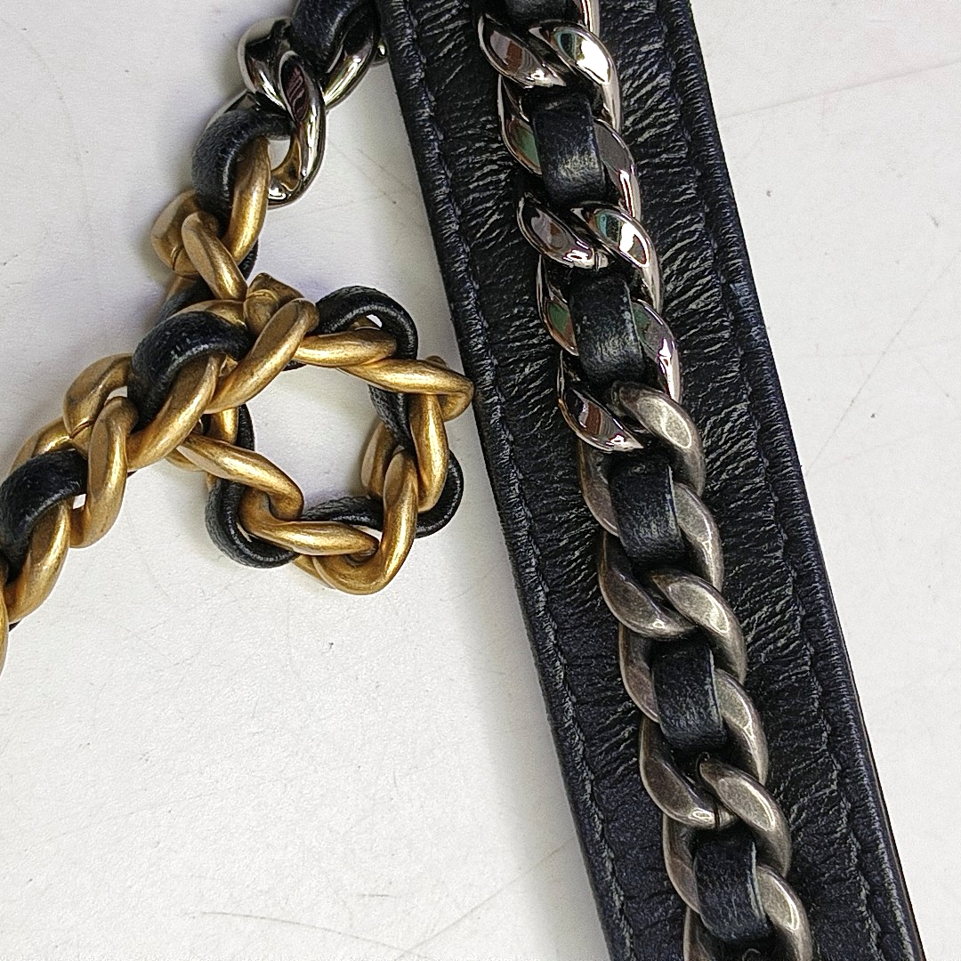 CHANEL CHANEL 19 Black Sheepskin Quilted Diamond Pattern Crossbody Bag Single Shoulder Bag Golden Silver Palladium Hardware 31 Clasp-(SKU)-951093853