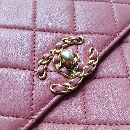 CHANEL CHAIN INFINITY TOP HANDLE Pink Leather Quilted Chain Bag Single Shoulder Bag, Handbag, Crossbody Bag, Gold Hardware, 28 Clasp-(SKU)-966446477