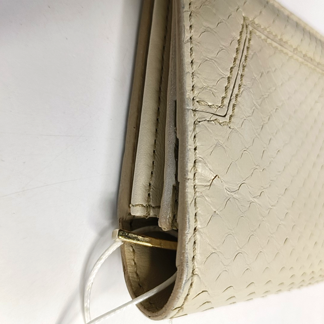 BURBERRY White snake skin wallet Golden hardware-(SKU)-935689724