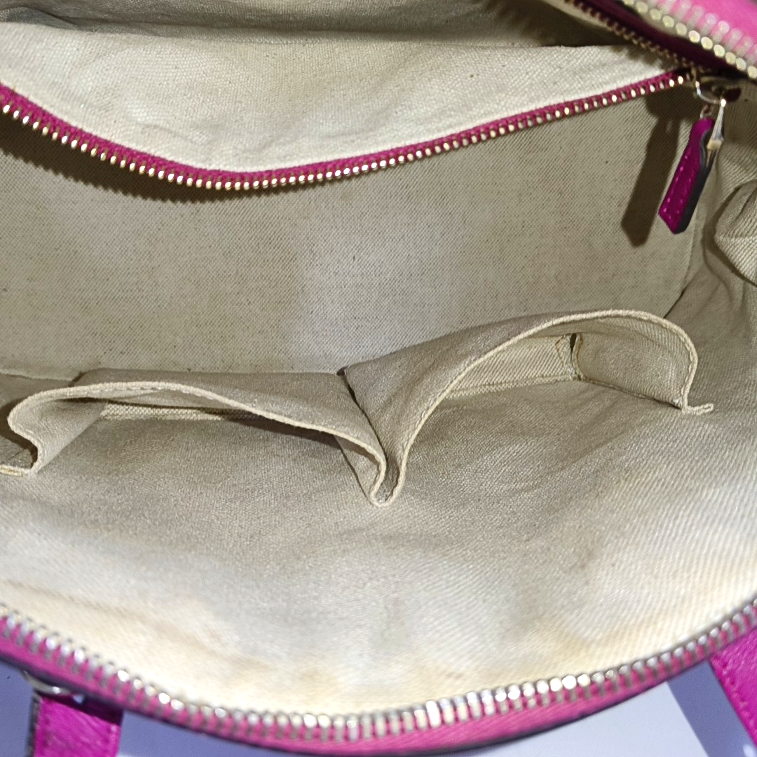 GUCCI Microguccissima Fuchsia Leather Monogrammed Crossbody Shoulder Bag Handbag Golden hardware Removable shoulder strap-(SKU)-959657436