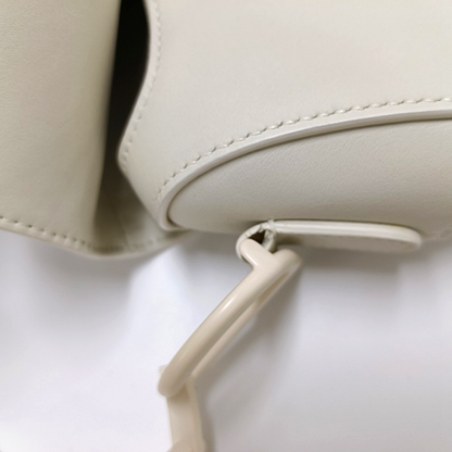 DIOR Saddle Small White Calfskin Saddle Bag Single Shoulder Bag and Tote with White Hardware-(SKU)-962207420