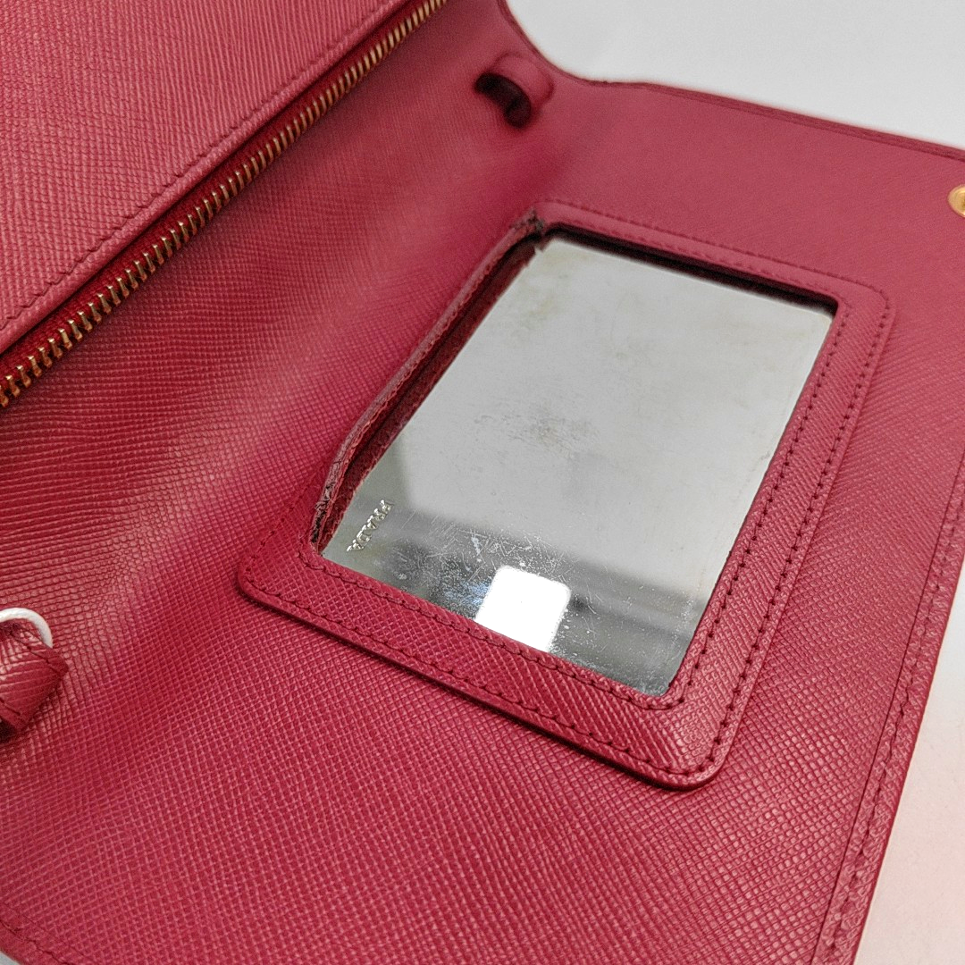 PRADA Red Cowhide Crosshatch Crossbody Bag Golden hardware Removable shoulder strap-(SKU)-953953662