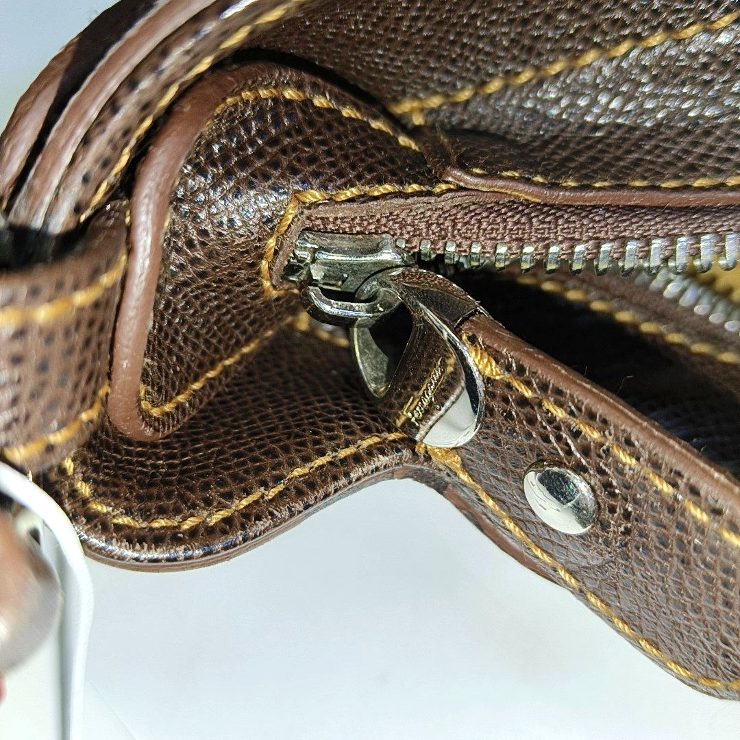FERRAGAMO Deep brown cowhide single shoulder bag Silver Hardware-(SKU)-944080501
