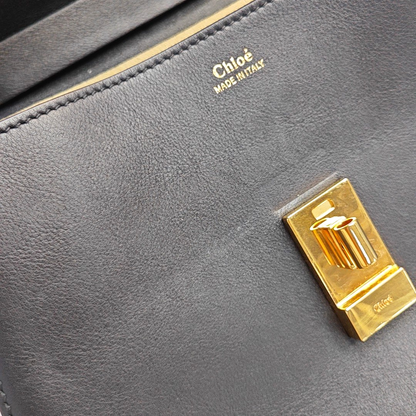 Chloé Drew Medium size Black Cowhide Studs Badge Crossbody, Single Shoulder Bag Golden hardware-(SKU)-959919601