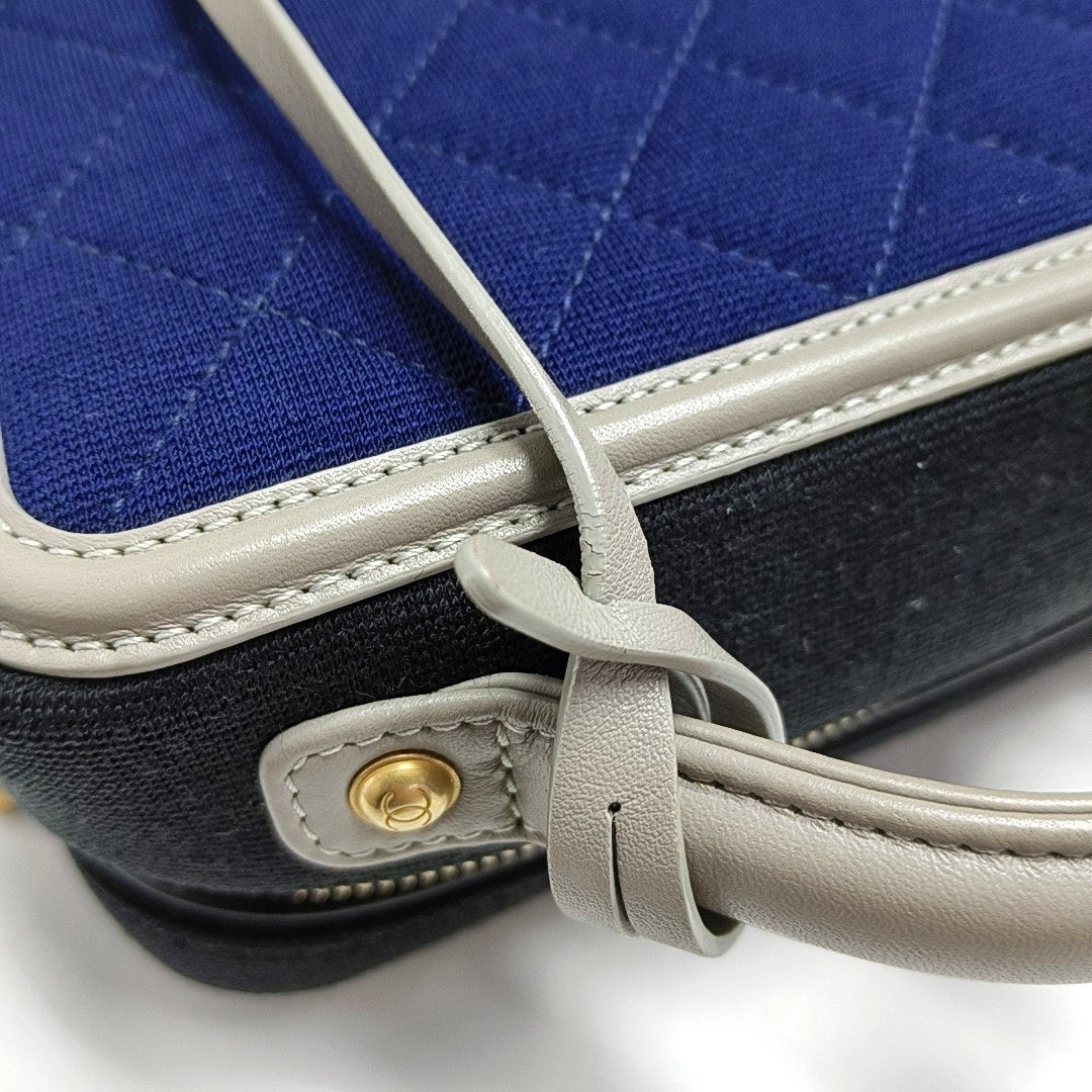 CHANEL FILIGREE Small Deep Blue Fabric Cannage Crossbody Single Shoulder Bag with Gold Hardware, 28 Clasp-(SKU)-971345916