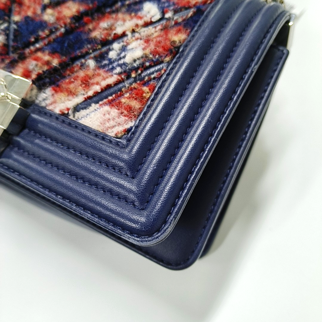 CHANEL BOY CHANEL Small Size Dark Blue Tweed Quilted V Pattern Crossbody Bag with Silver Hardware 24 Compartments Removable Shoulder Strap-(SKU)-946050754