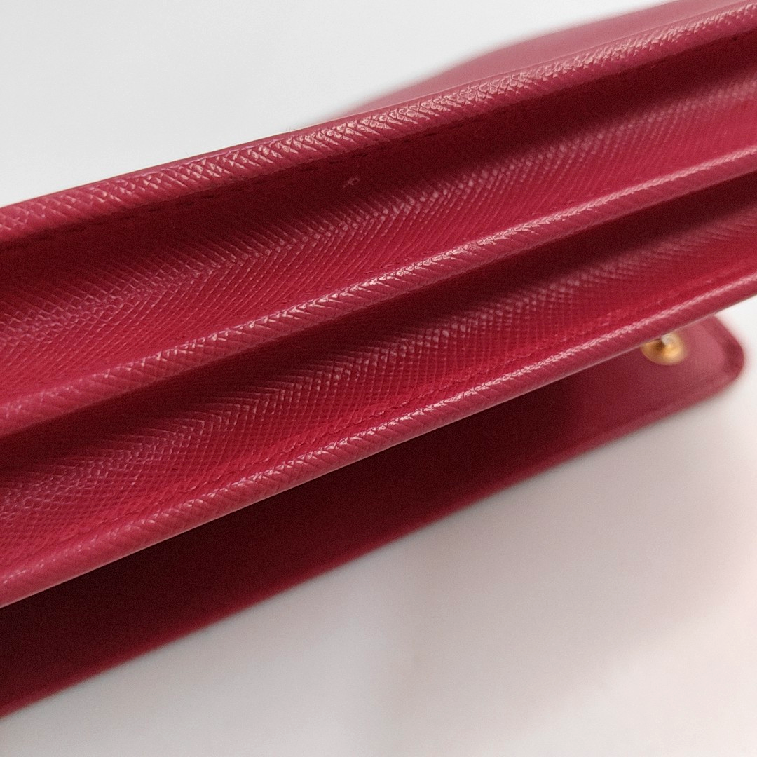 PRADA Red Cowhide Crosshatch Crossbody Bag Golden hardware Removable shoulder strap-(SKU)-953953662