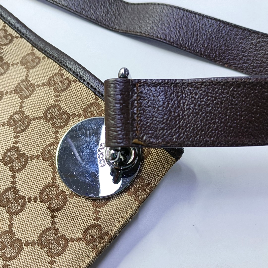 GUCCI Tote bag Khaki Canvas Monogram Single Shoulder Bag Crossbody Bag Golden hardware-(SKU)-939908309