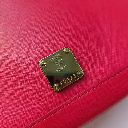 MCM NUOVO Hot Pink Leather Shoulder and Handbag Golden hardware Removable shoulder strap-(SKU)-943468994