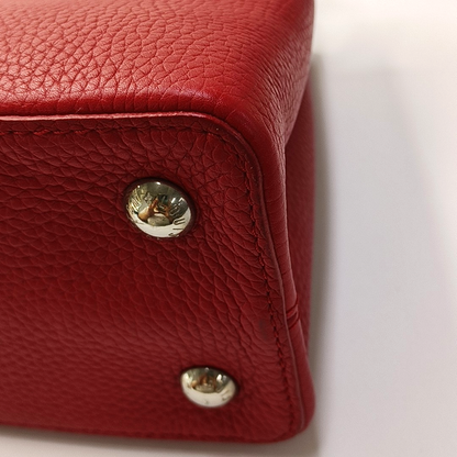 LOUIS VUITTON CAPUCINES Medium Red Leather Diagonal Shoulder Bag with Detachable Strap-(SKU)-958635265
