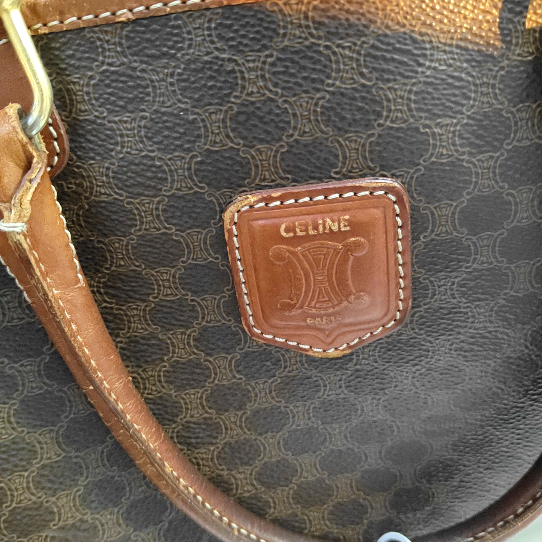 CELINE MACADAM Brown Coated Canvas Triumph Tote Bag Golden hardware-(SKU)-935552014