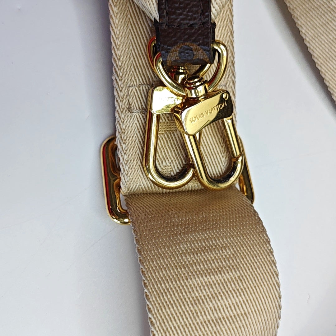LOUIS VUITTON ONTHEGO Small Monogram Brown Coated Canvas Flower Print Jungle Bag Shoulder Bag Crossbody Bag Golden Hardware Removable Strap-(SKU)-964869214