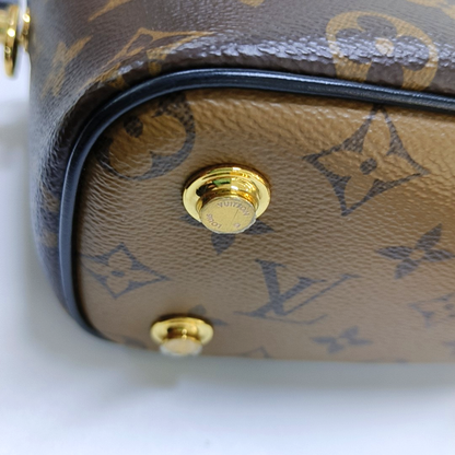 LOUIS VUITTON VANITY CHAIN POUCH Small Brown Coated Canvas Monogram Vernis Cosmetic Bag Shoulder Bag Crossbody Bag Handbag Gold Hardware Removable Shoulder Strap-(SKU)-955510928