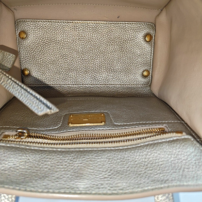 FERRAGAMO Amy Grey Leather Embossed Shoulder Bag Handbag Crossbody Golden hardware Removable shoulder strap-(SKU)-938858716